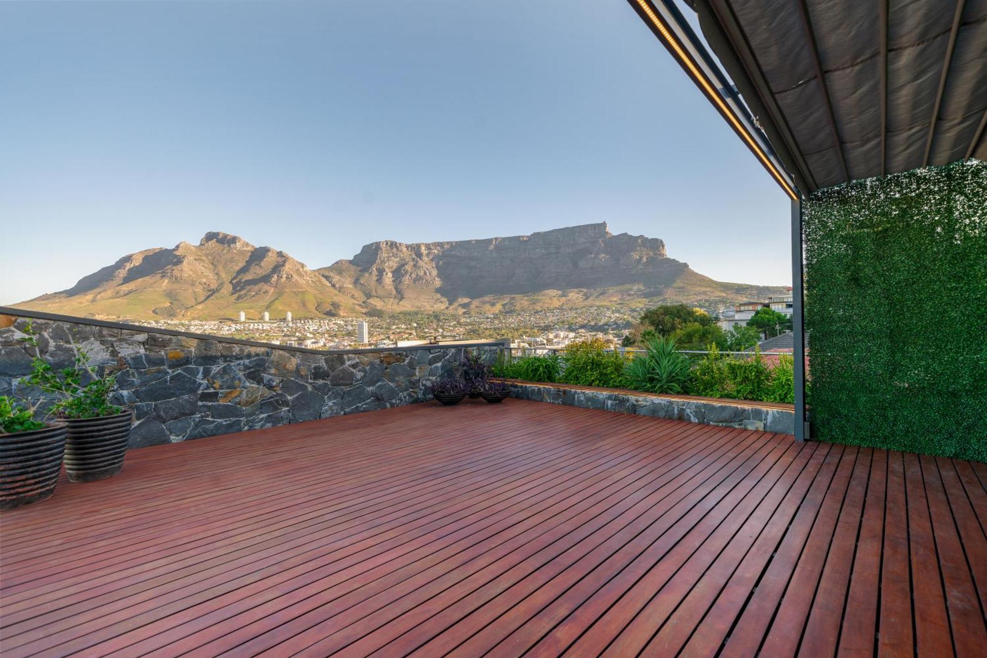 The Lookout - Panoramic 4 Bedroom House With Free Wifi And Pool Cape Town Exterior photo