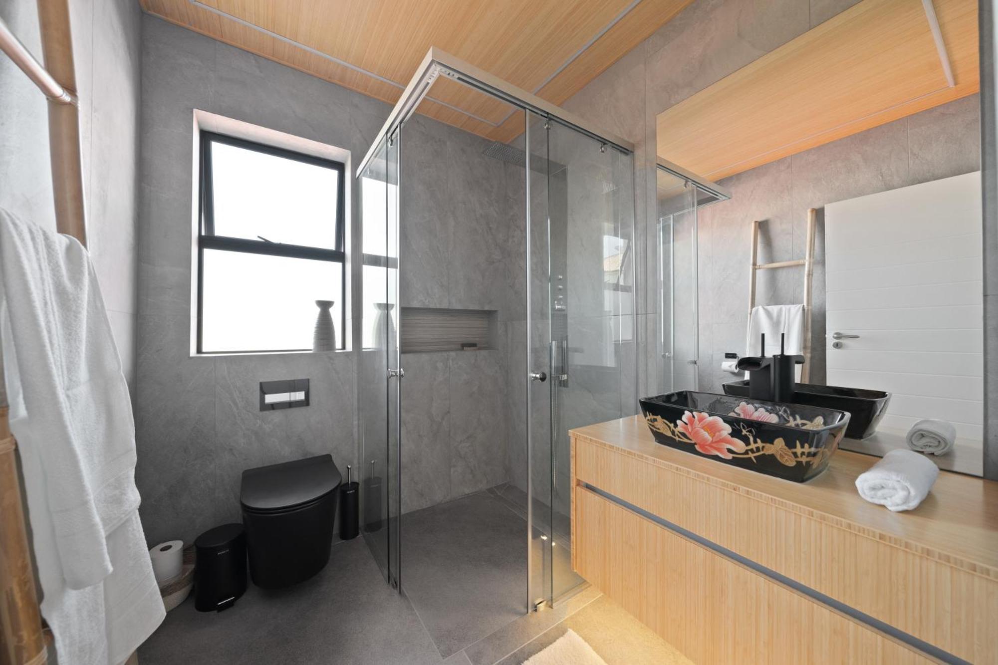 The Lookout - Panoramic 4 Bedroom House With Free Wifi And Pool Cape Town Exterior photo